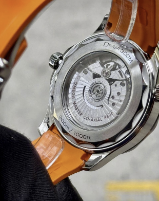 Omega Seamaster 300 Orange Index - foto 3