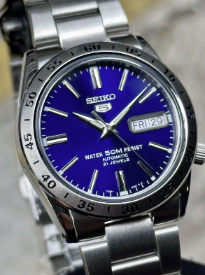 Seiko 5 Blue Dial Explorer 37mm SNKD99K1 - foto 1