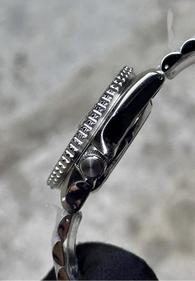Seiko 5 Bruce Wayne GMT SSK001K1 - foto 1